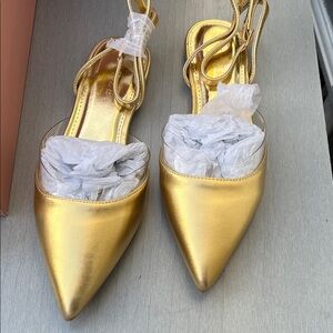 Metallic Gold Pointed Toe Slingback size 7.5 new